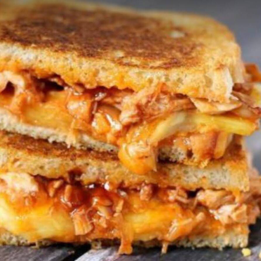 Combo Sándwich cuatro quesos 😋