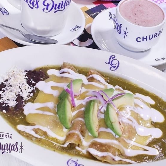 Enchiladas Verdes con Pollo 3 pzas