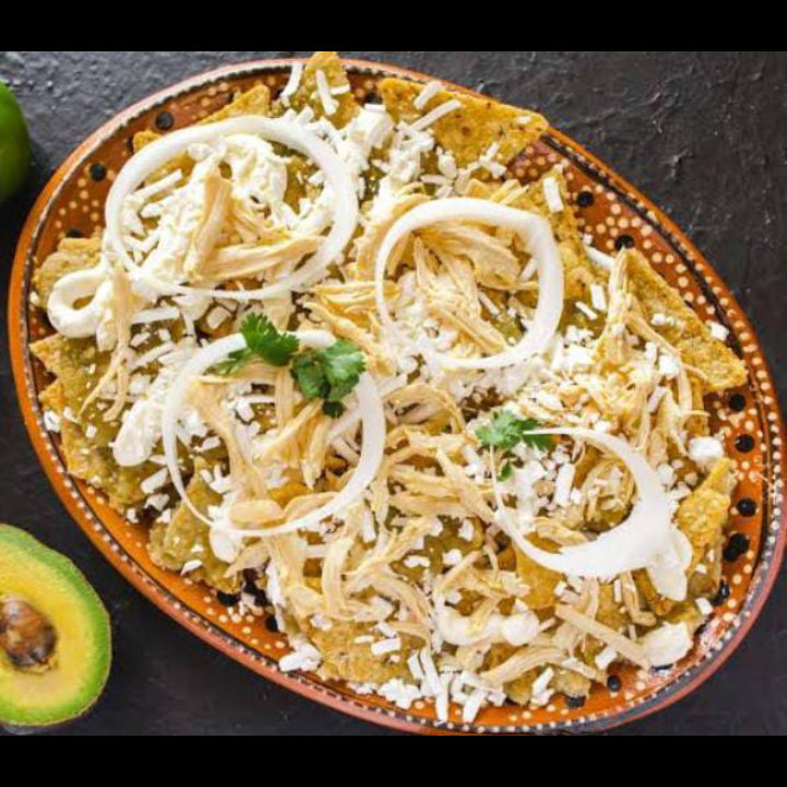 Chilaquiles Verdes De Pollo