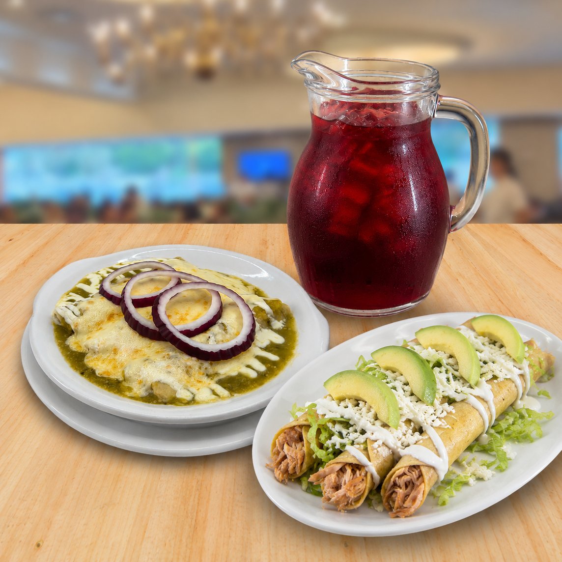 Enchiladas + Flautas + 1 lt Agua
