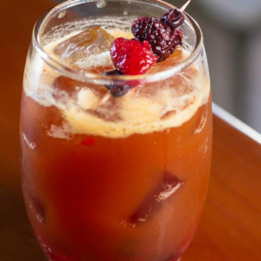 Espresso Tonic Frutos Rojos