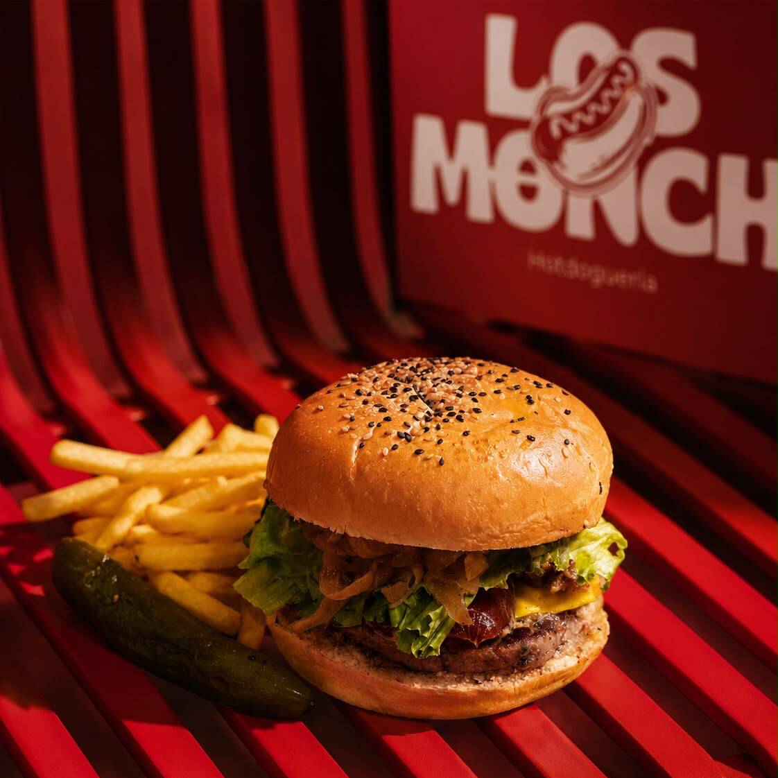 Hamburguesa de Res con papas