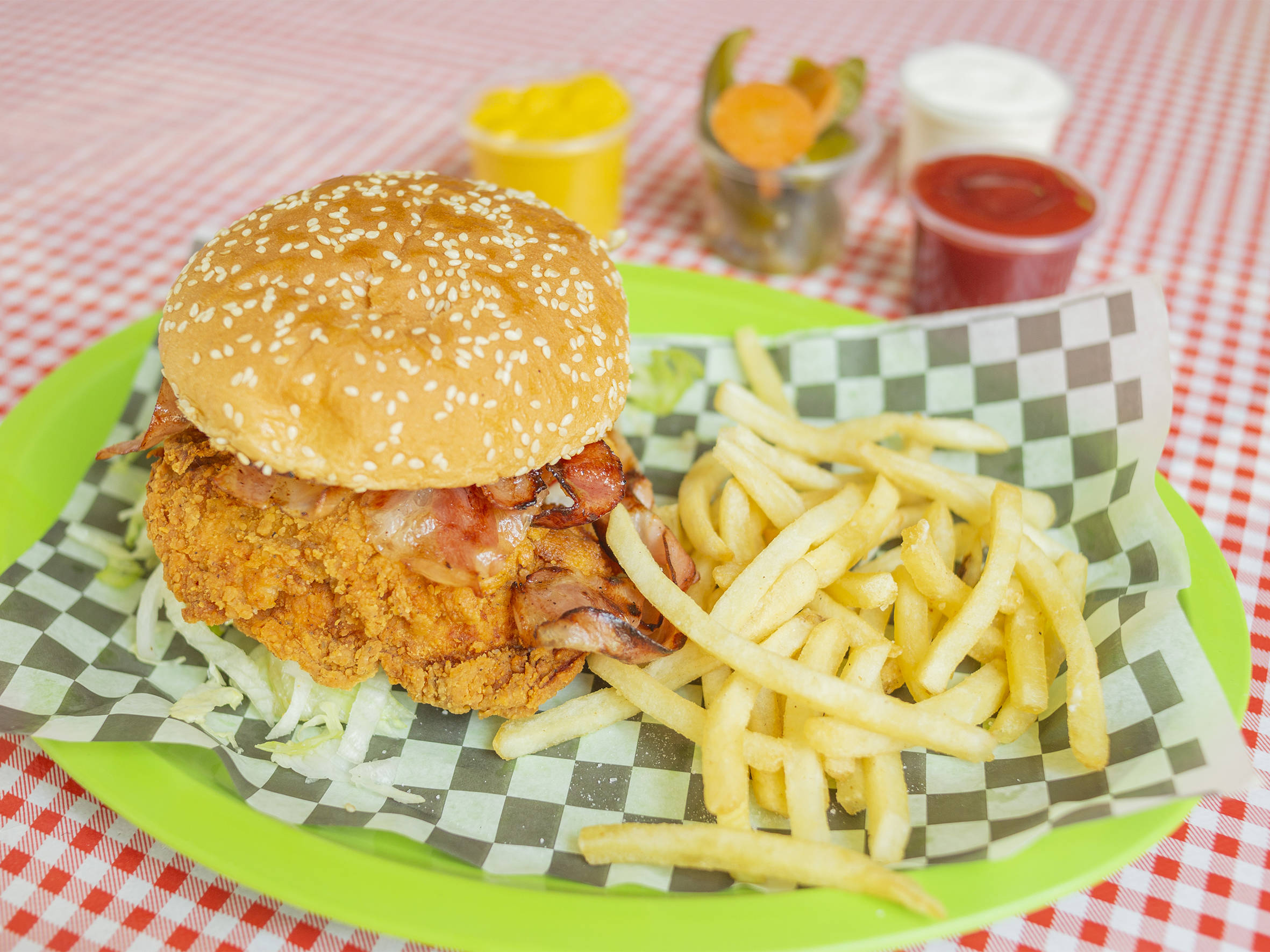 Hamburguesa Mar y Tierra Chica