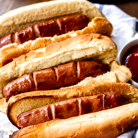 Hot Dogs + Salchipapas