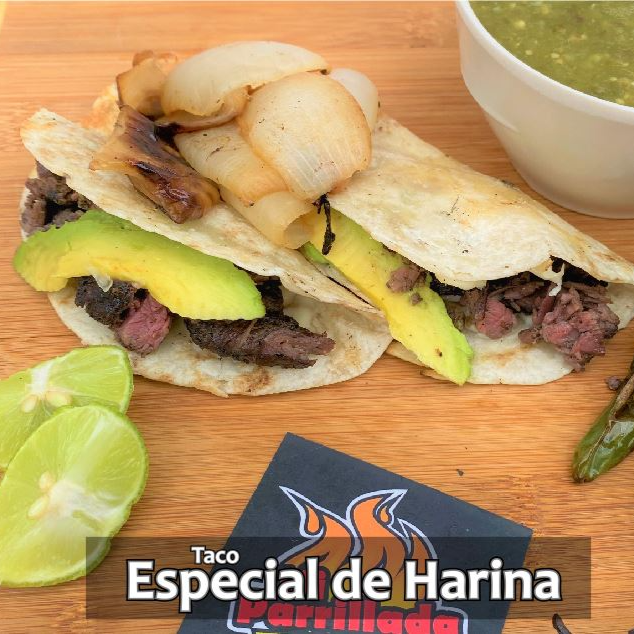 5 Tacos Especiales con Refresco 355 Ml