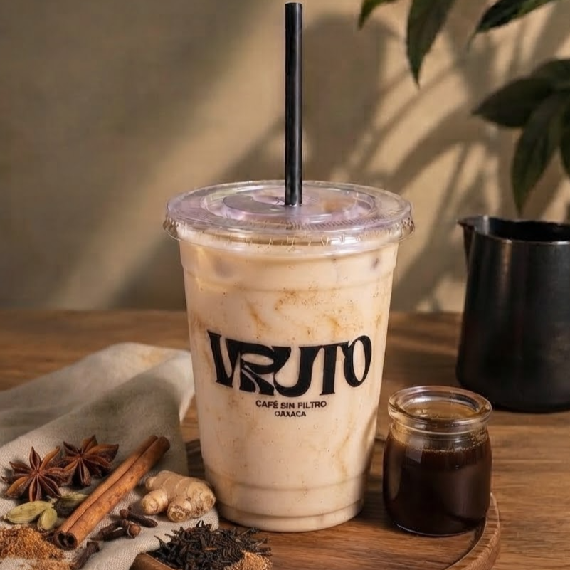 Chai Latte Helado 16 Oz.