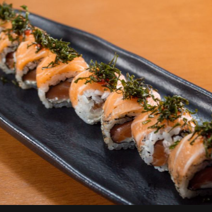 10 Uramaki Filadélfia Com Crispy (Couve, Alho-Poró, Batata Doce)