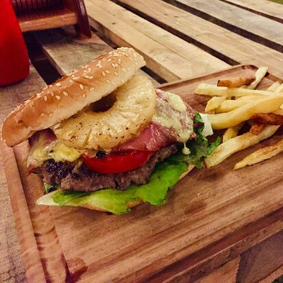 Hamburguesa Hawaiana Piña
