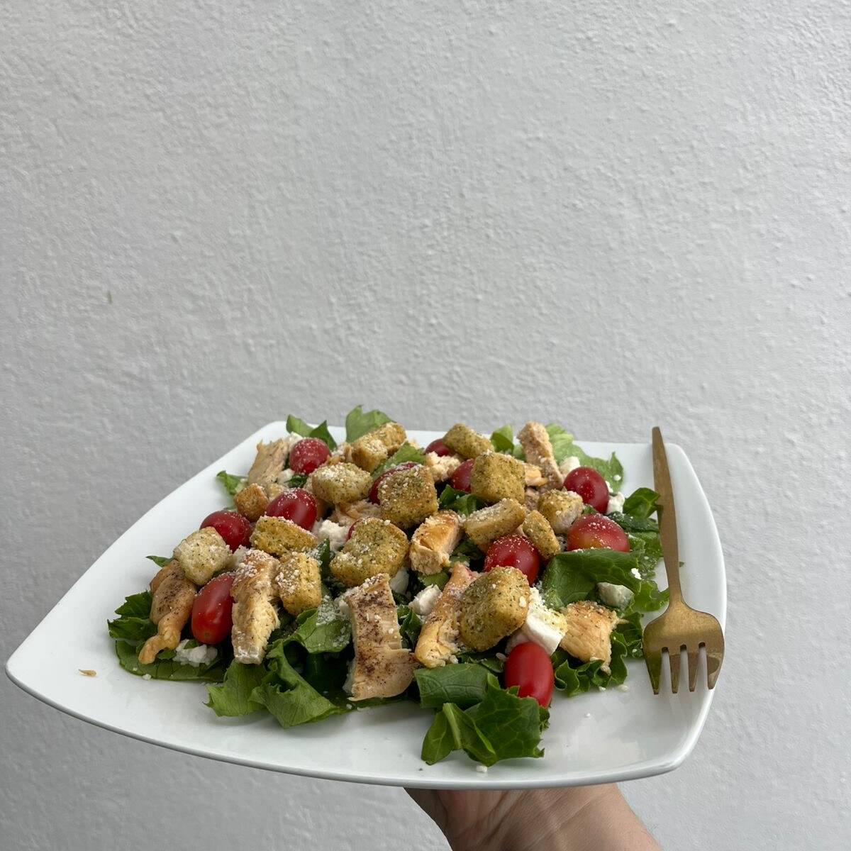 ENSALADA DE POLLO