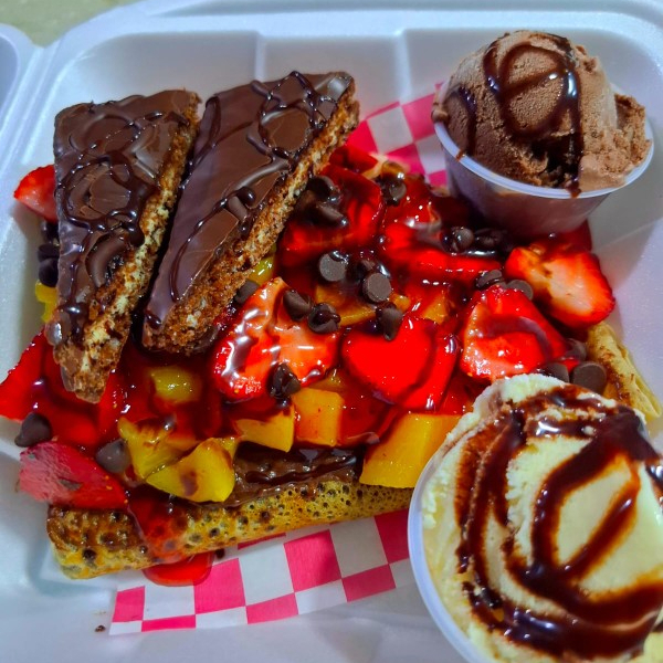 CREPA DOBLE ESPECIAL(2 Ingr,2 Frutas,2 Bolas Helad