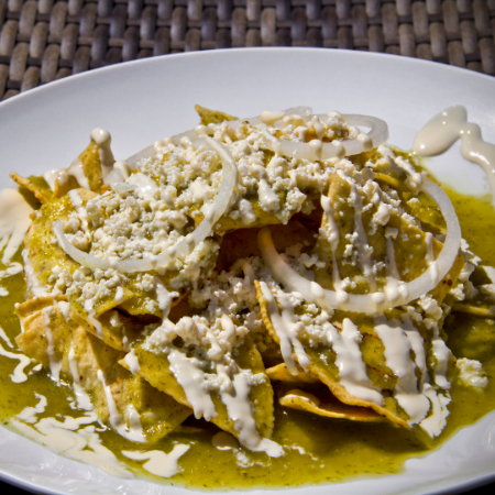 Chilaquiles Verdes y Rojos