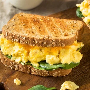Sándwich Huevo