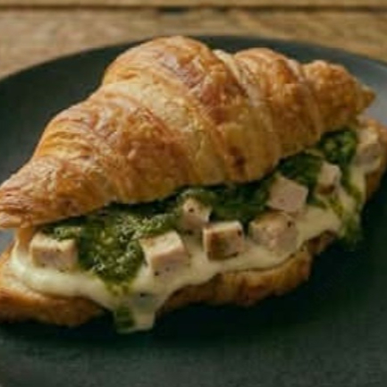 Cornetto de Pollo