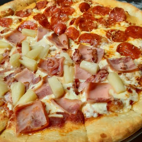 Pizza dos mitad hawaiana mitad peperoni 35 cm