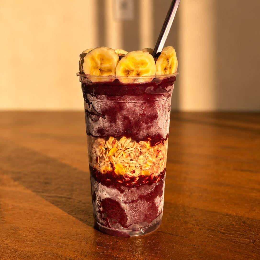 1 copo de 500ml com Creme de açai, Banana, Granola, Leite em po e Leite condensado (OS ITENS DEVEM SER SELECIONADOS)