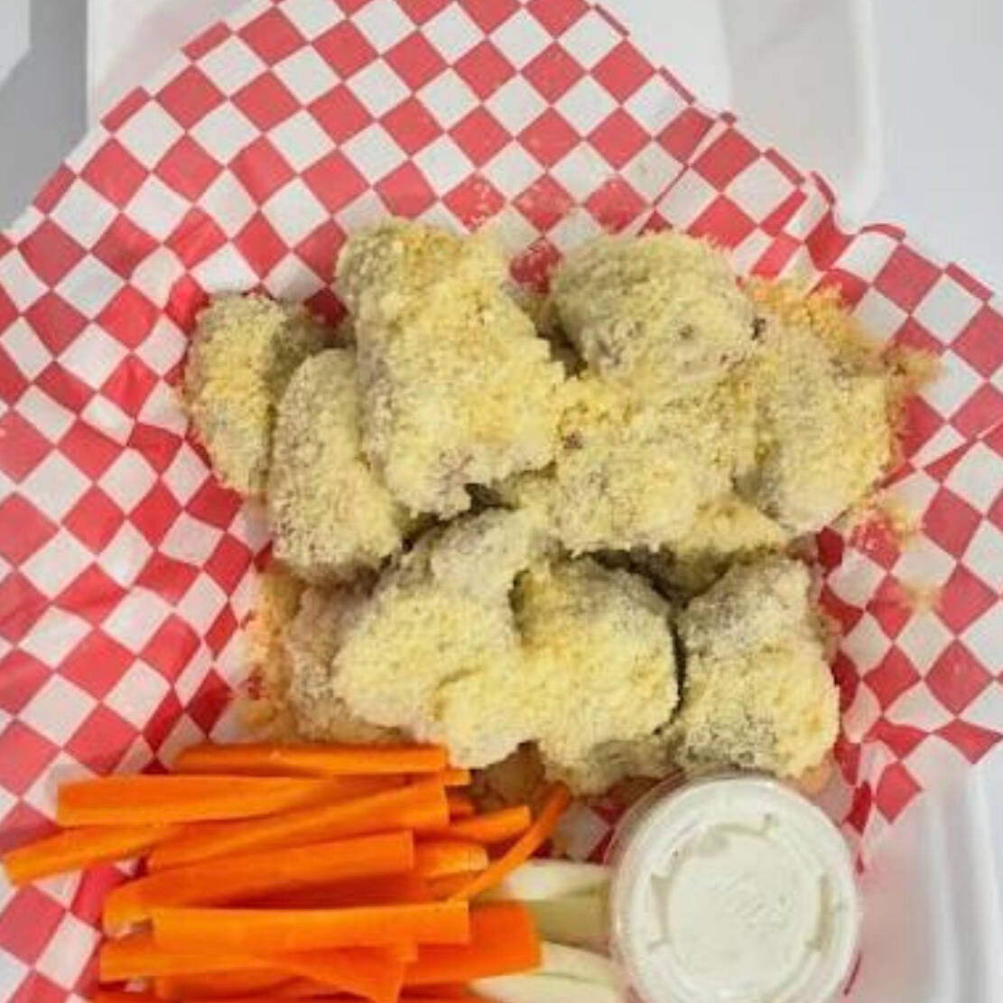 Boneless ajo parmesano style