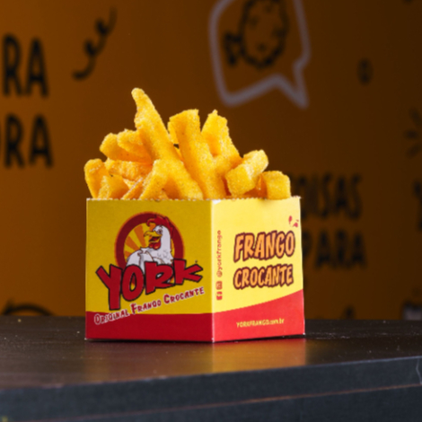 Nossas deliciosas porções de Batata Frita, Mandioca Premium Frita e Polenta Frita deliciosamente sequinhas e salgadinhas no ponto certo. Porção Individual 200g. Foto Ilustrativa.