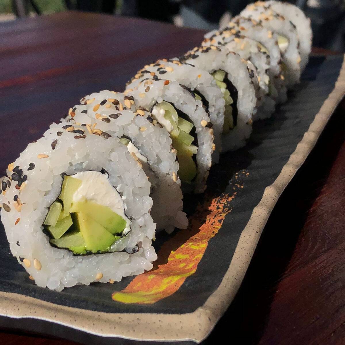 Ajonjoli Roll
