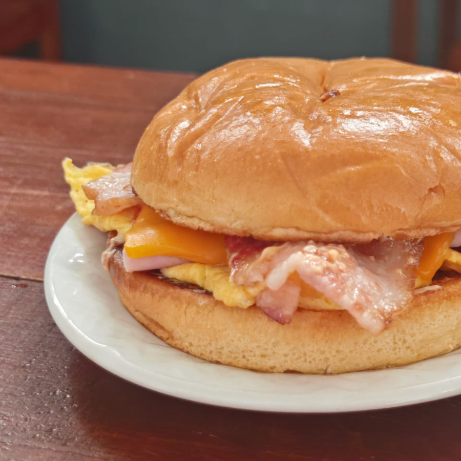 Breakfast Burguer (BB)