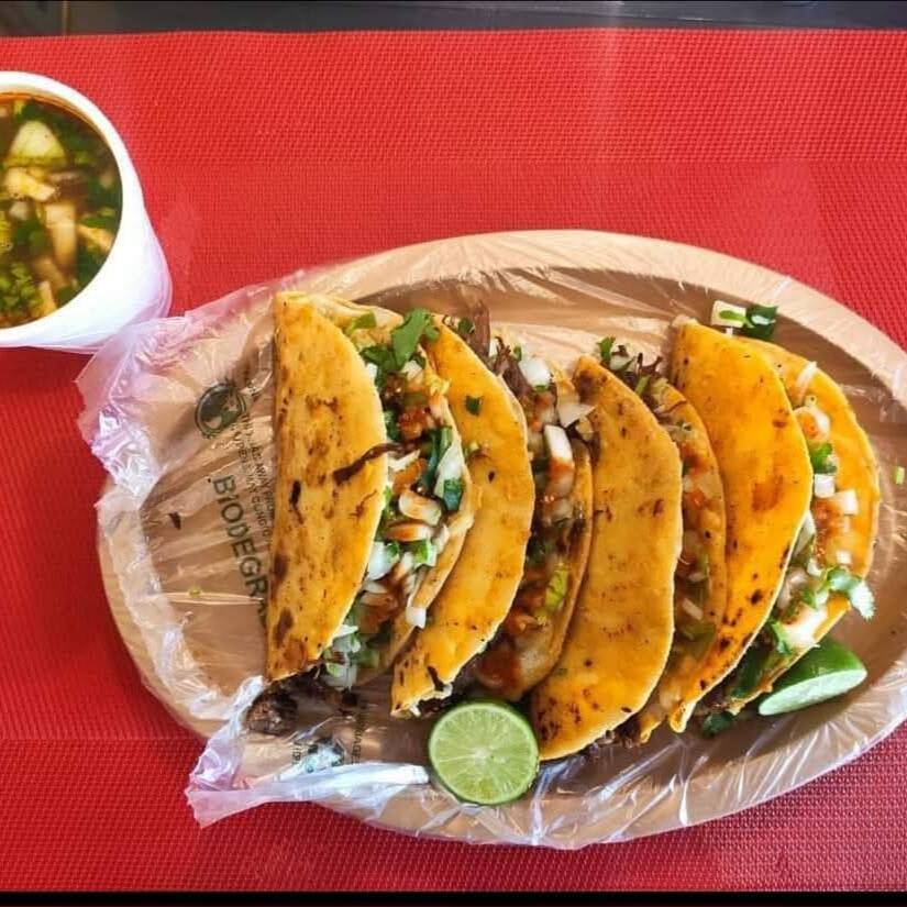 Quesibirrias de Maiz