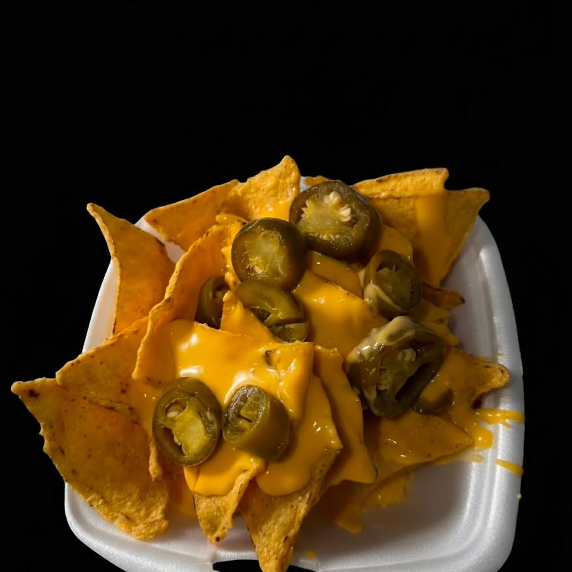 NACHOS CON QUESO