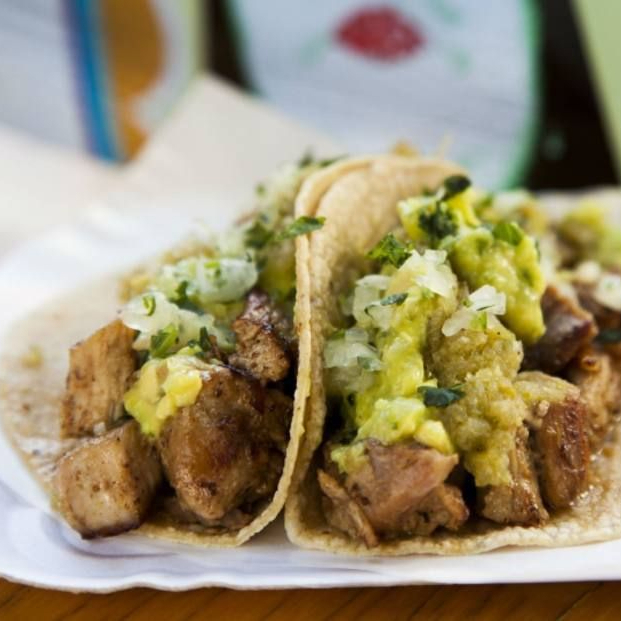Taco de Chicharron Prensado en Salsa Verde