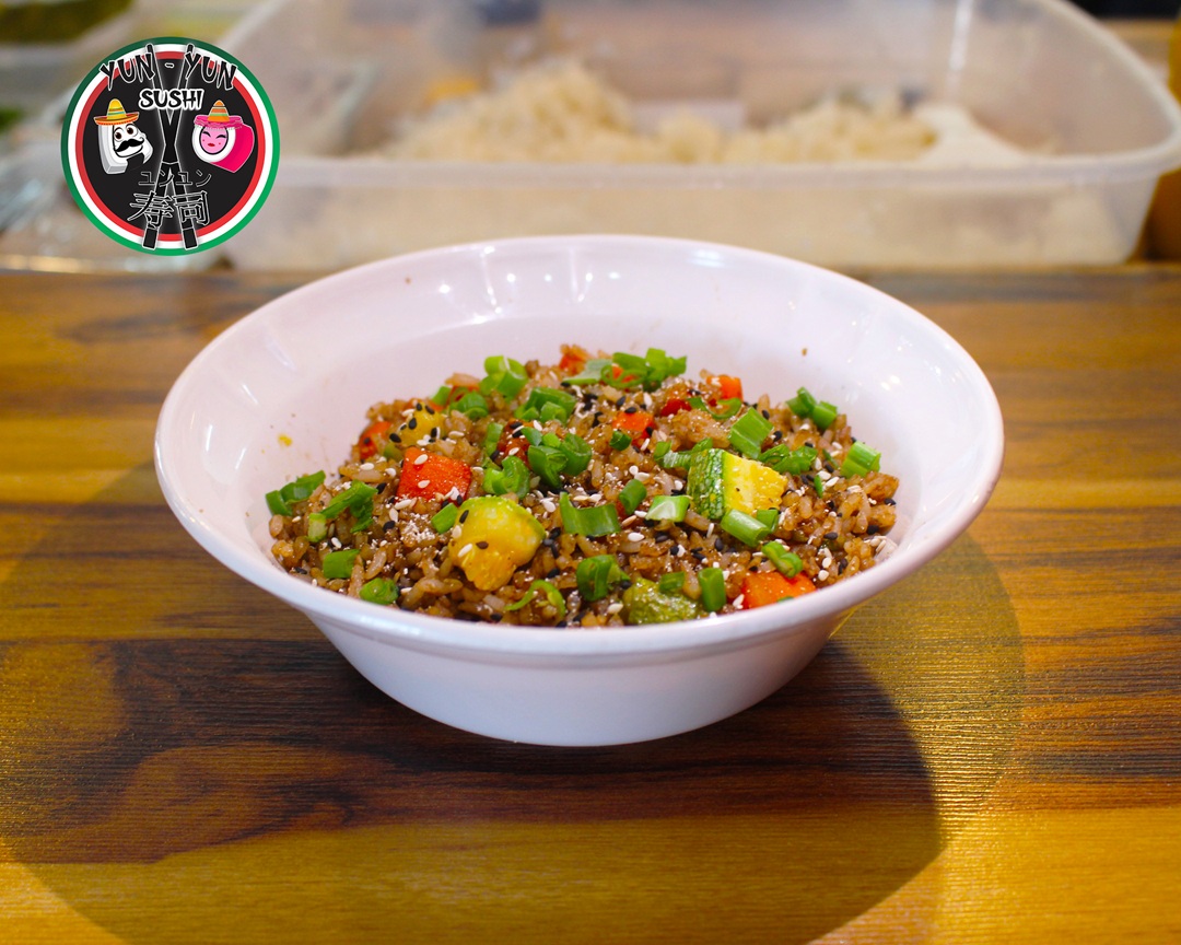 Yakimeshi De Verduras