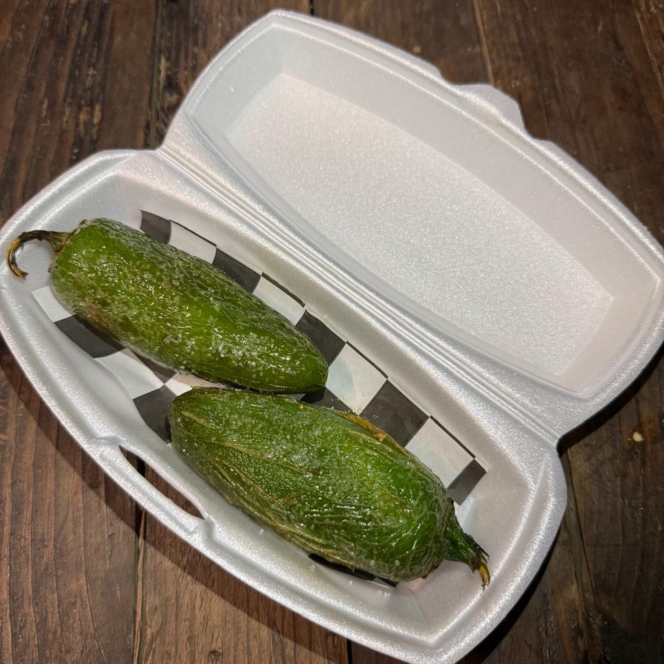 Chiles Jalapeños Asados