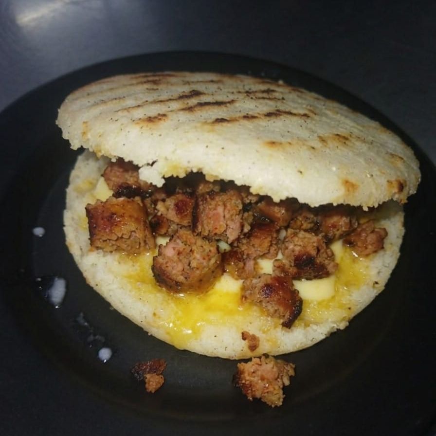 Arepa con Chorizo