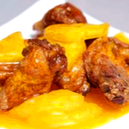 Alitas con Piña