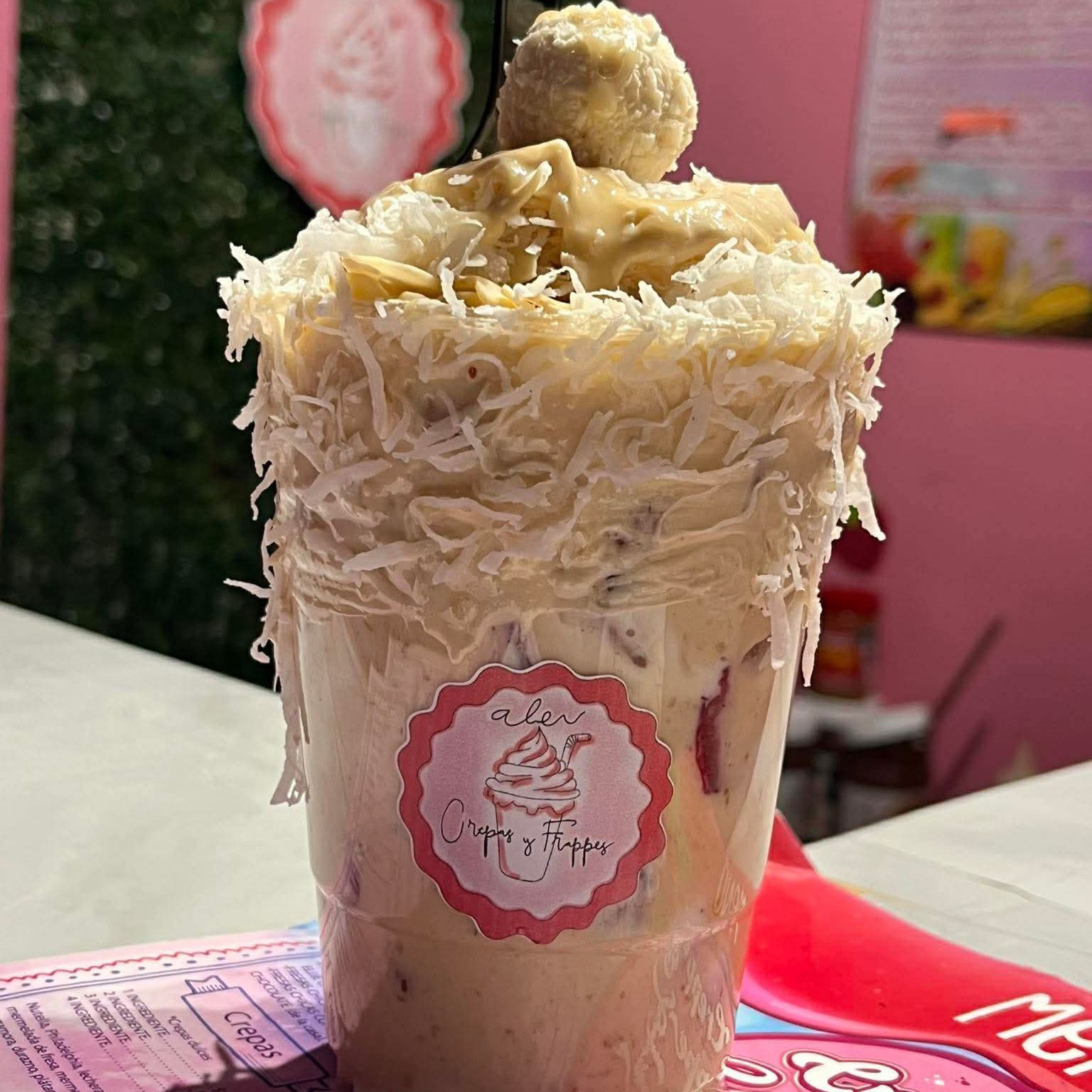 Fresas con Raffaelo 16 oz