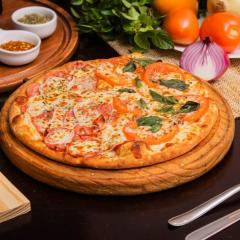 Deliciosa Pizza Grande 1/2 Calabresa 1/2 Marguerita