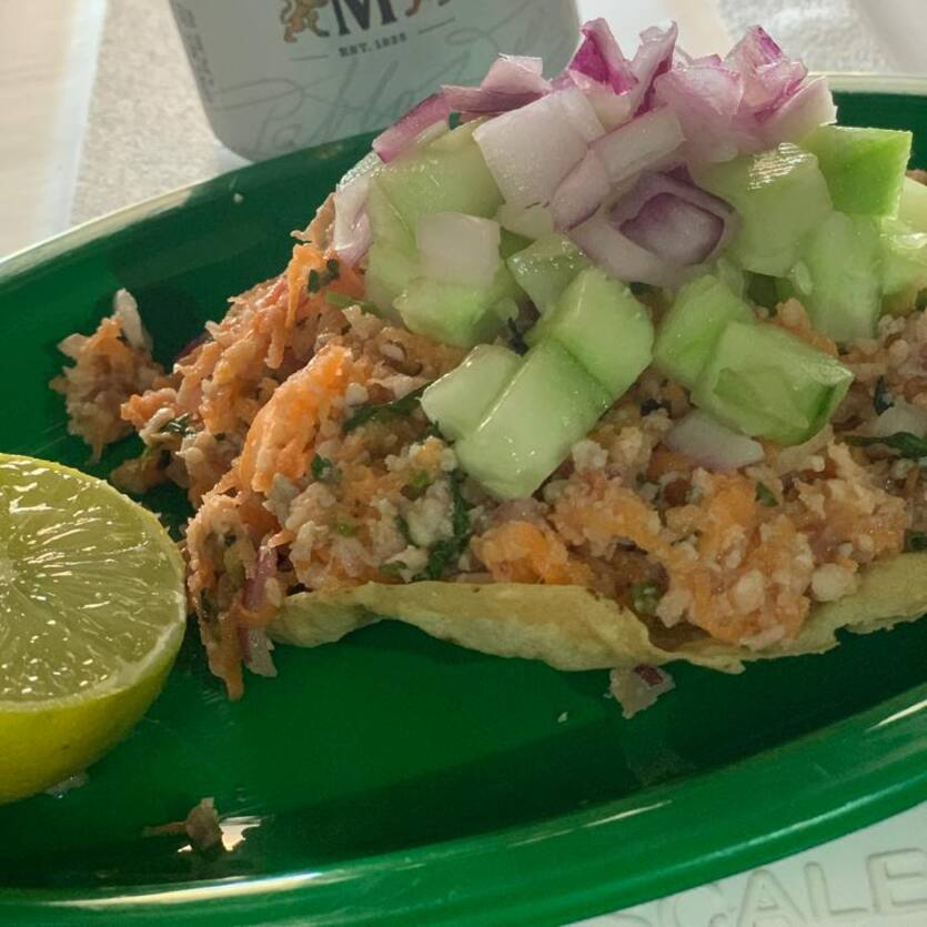 tostada de pescado