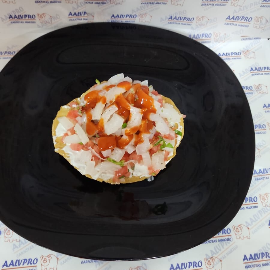 Tostada de cueritos