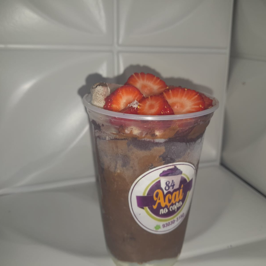 Açaí, Nutella, leite condensado, leite em pó e Morango