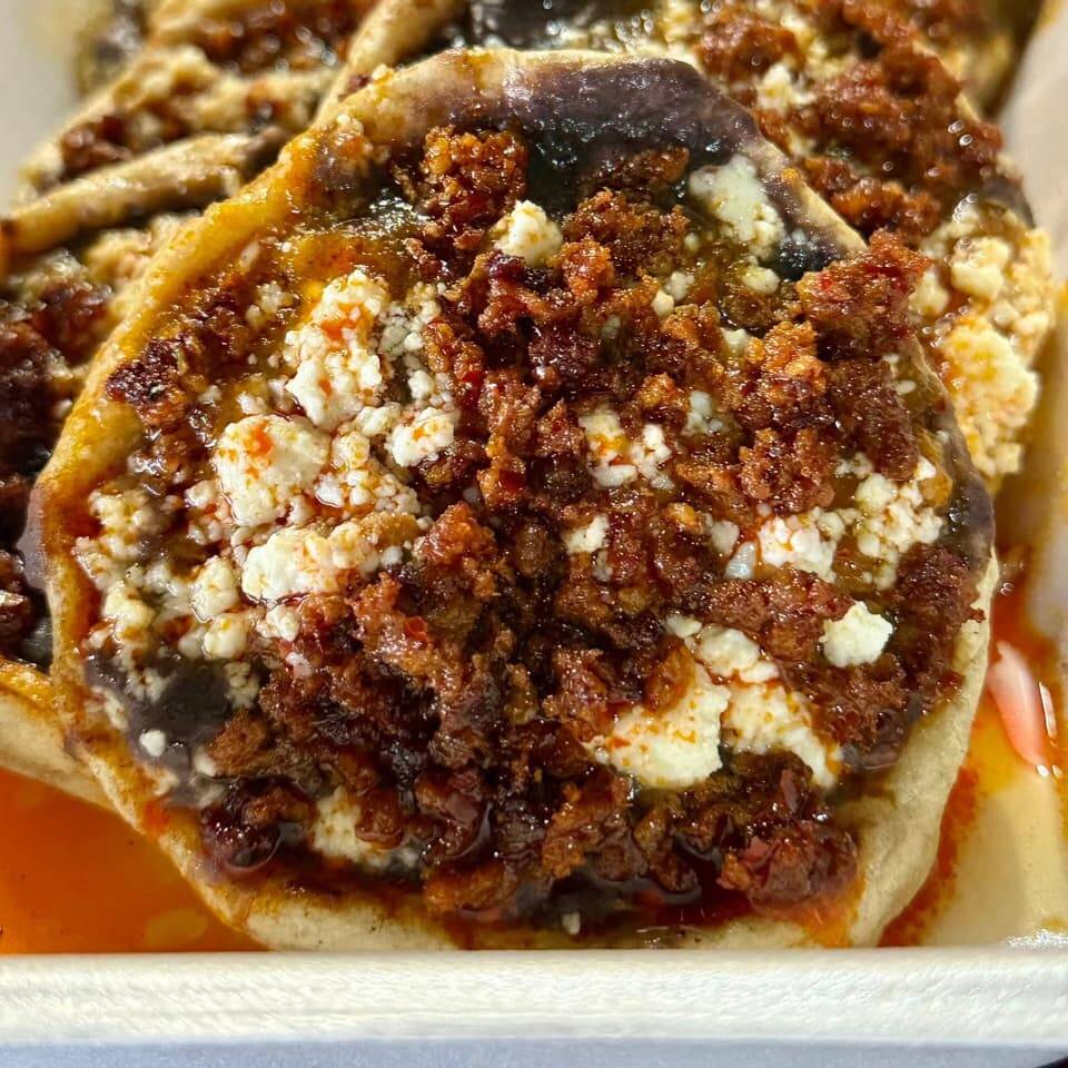 Sopes de chorizo