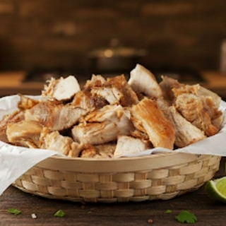 3/4 DE CARNITAS + (1/2 de tortilla gratis)