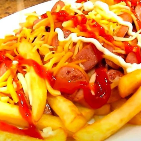 Salchipapas
