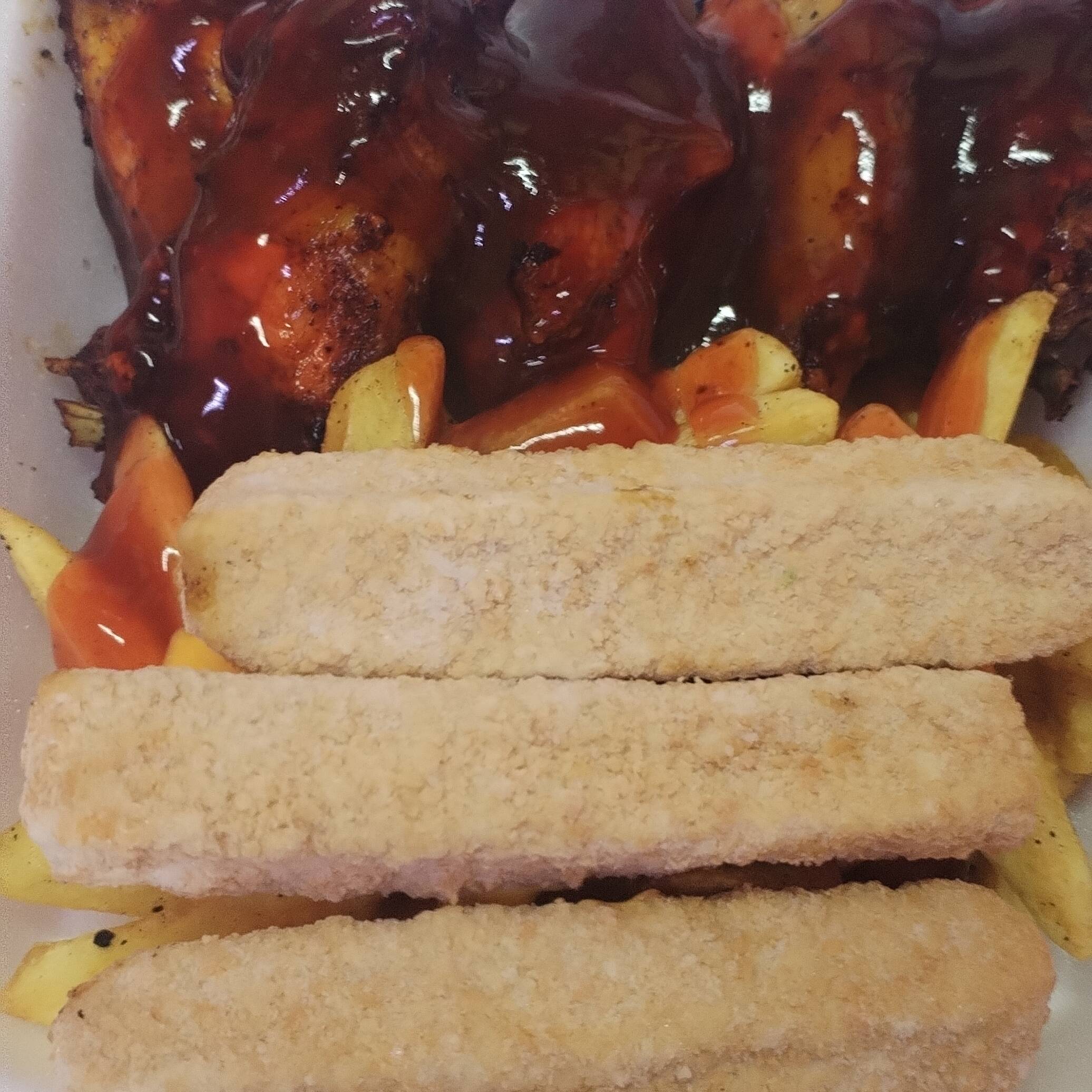 Alitas con dedos de pollo