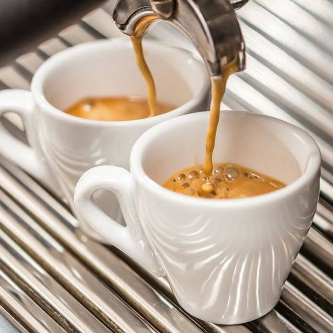 Café Americano Caliente 16 oz