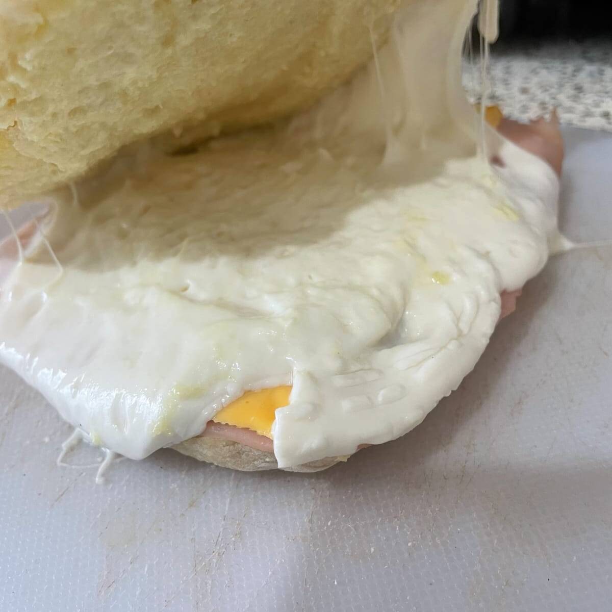 Torta de Queso Oaxaca