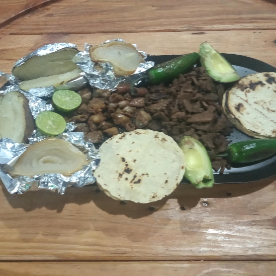 Parrillada Individual Mar y Tierra