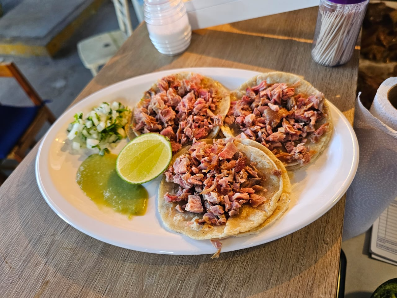 Takitos Carnitas