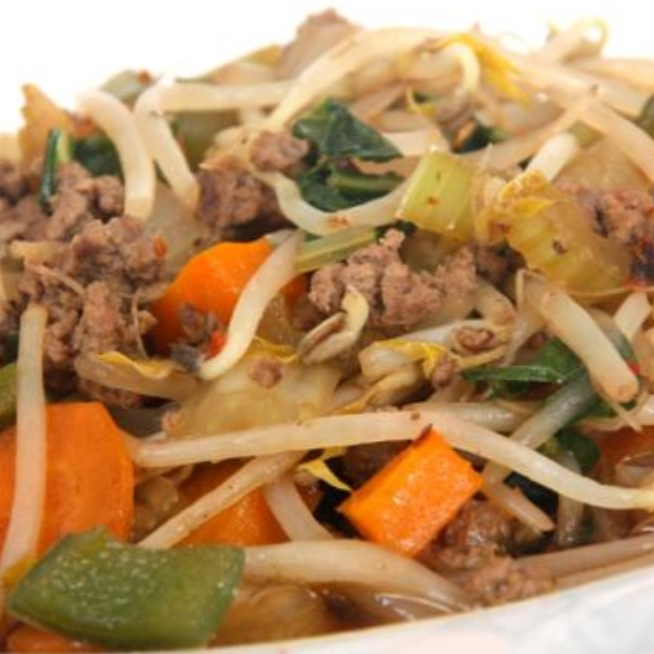 Chop Suey en Salsa con Lomo de Res