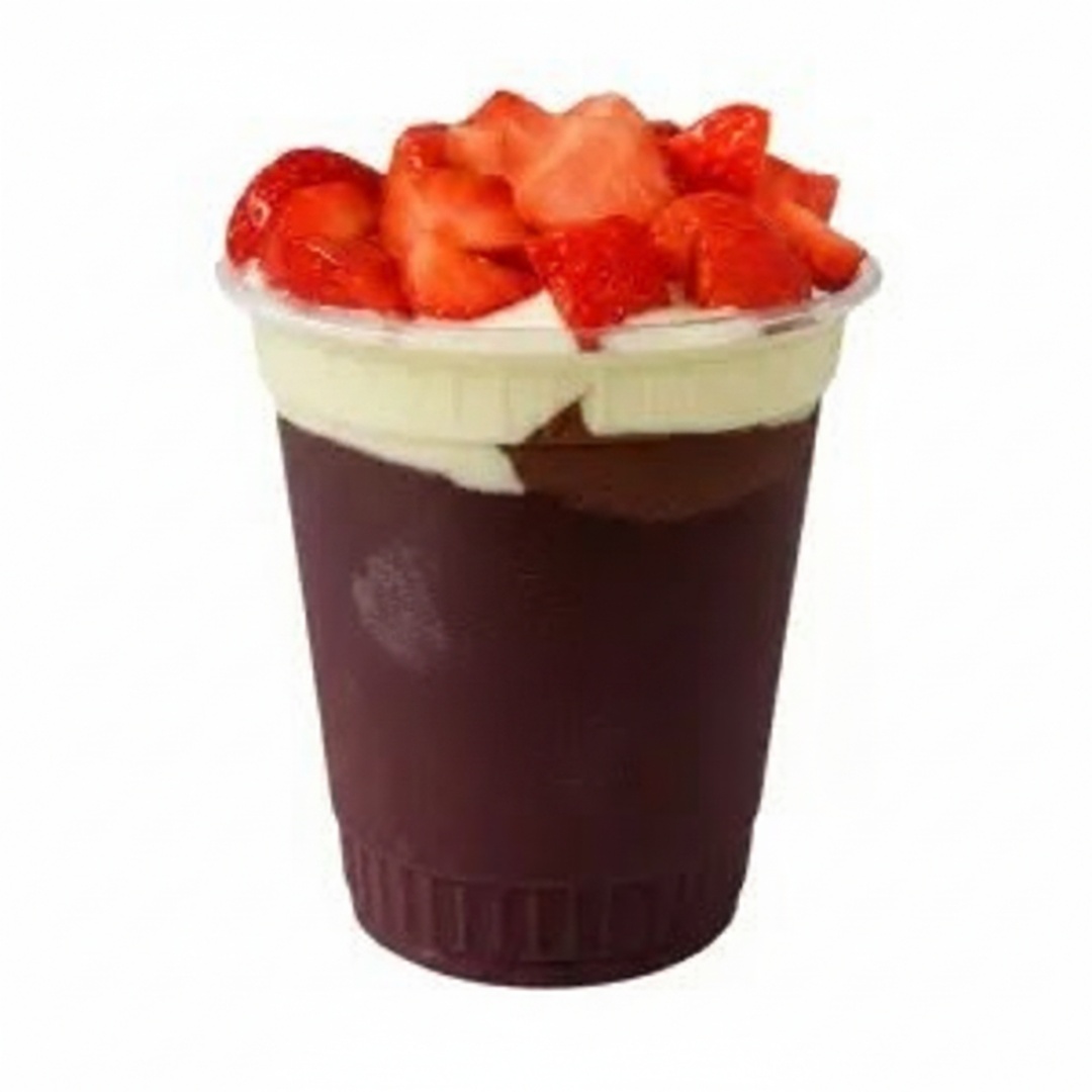 Seu açaí Frutos de Goiás em uma irresistível versão tentação, com creme de avelã, creme Ninho e morango proporcionando uma incrível cremosidade ao seu produto
