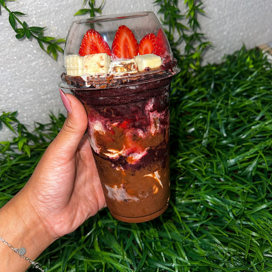 nutella,creme ninho,morango e bis
