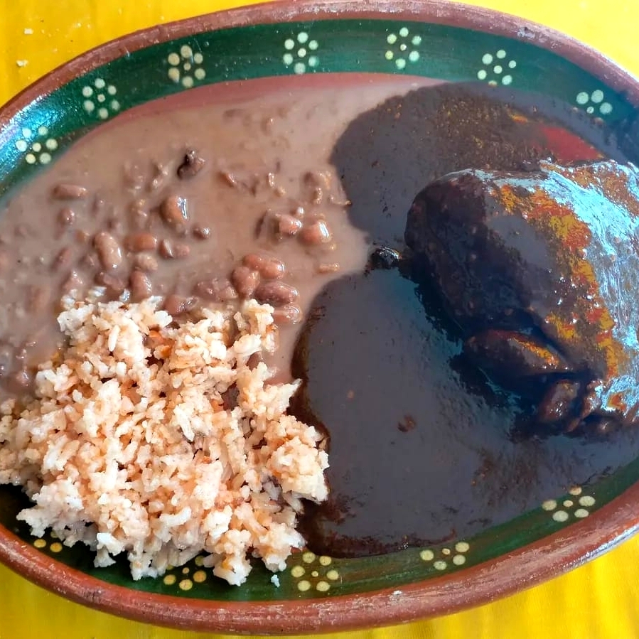 Mole Rojo