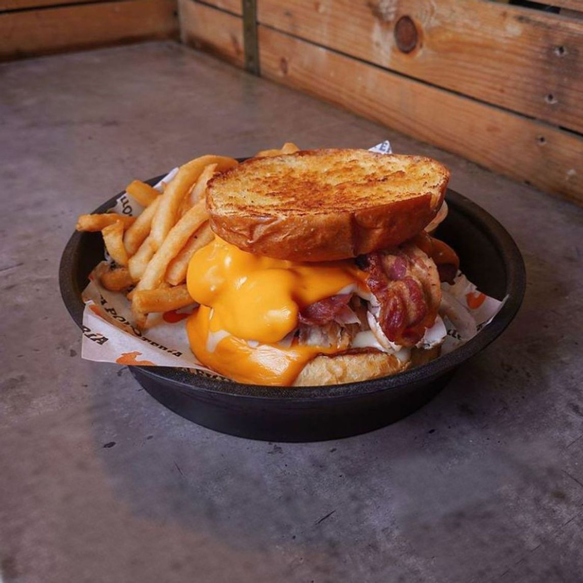SANDWICH CHEESY BACON