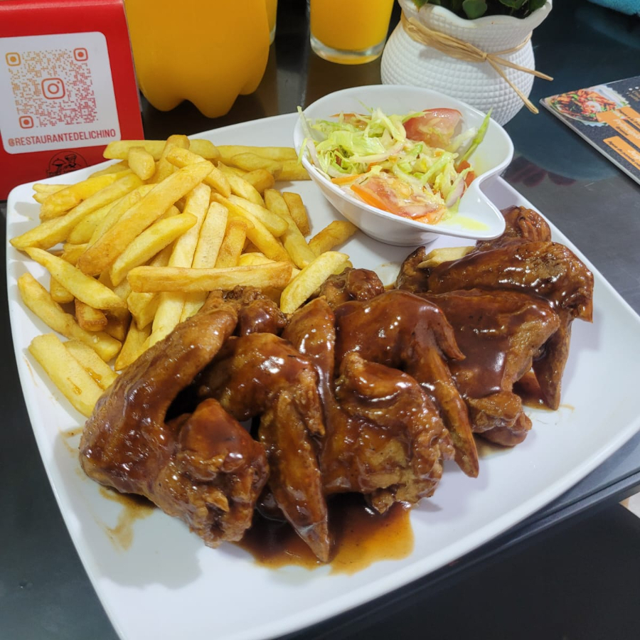Alitas Personales en Salsa BBQ