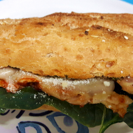 Baguette de Pollo Parmesano